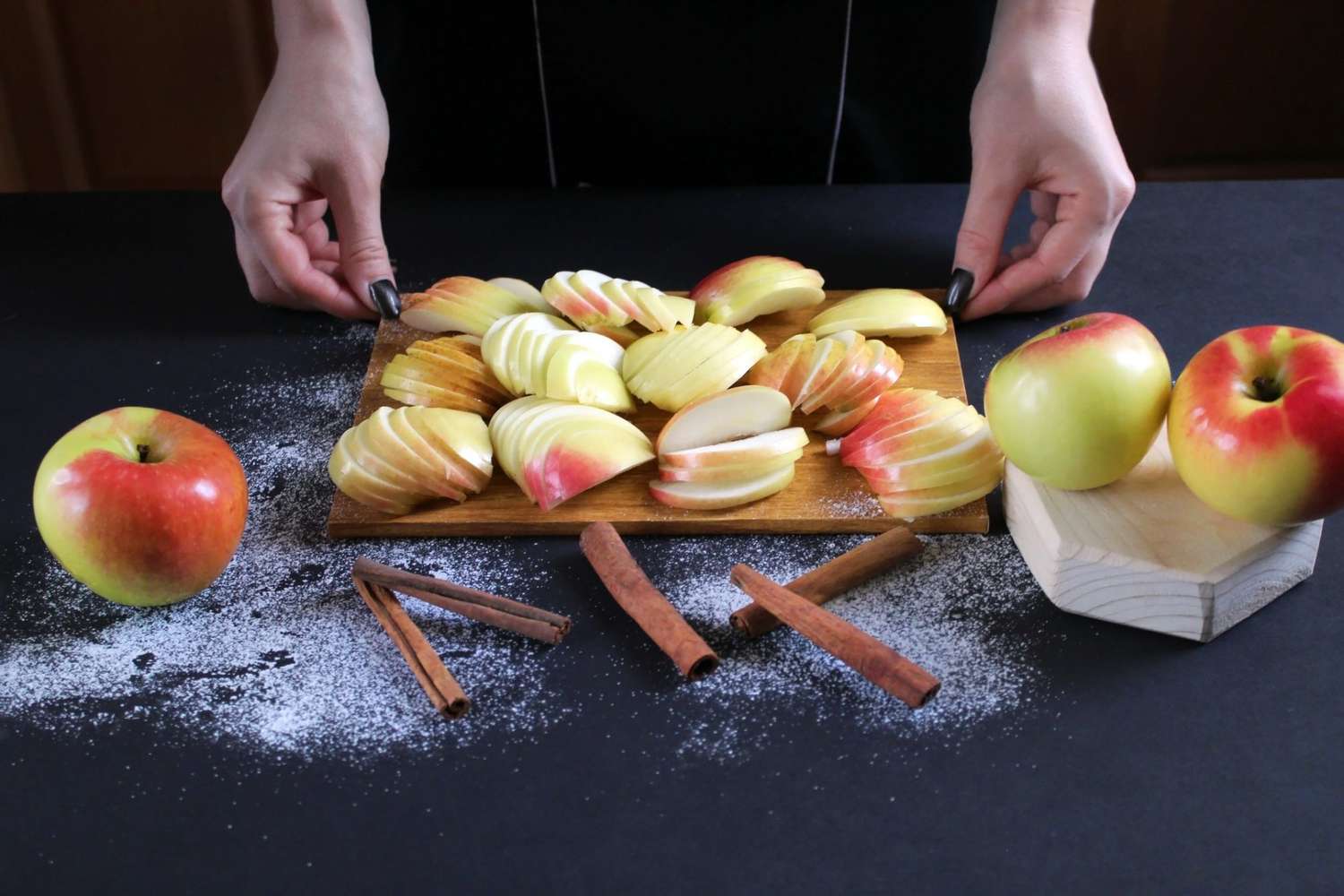 How to Freeze Apples: A Guide for Pies, Smoothies & More